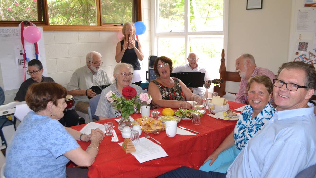 MAYOR VISITS: Eurobodalla mayor Lindsay Brown sits down for lunch at Monty's Place, Narooma with June Lander Bellamy, Pat O'Shea, Graham Jensen and Dianna Morgan. 