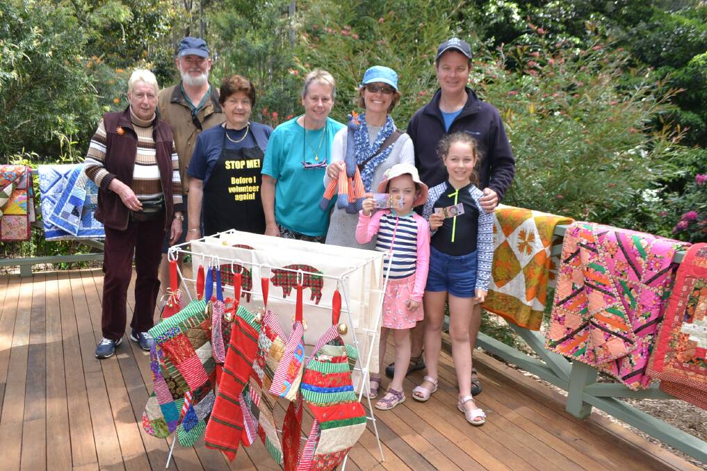 Photos of the art and craft trail at Mystery Bay