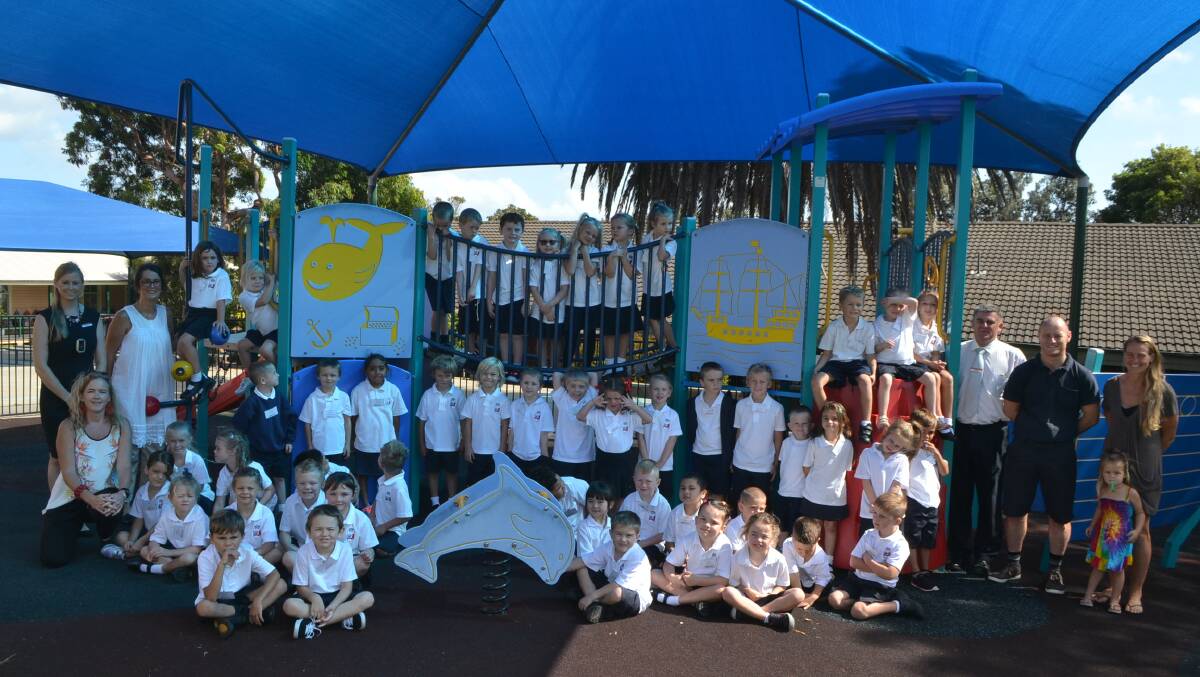NEW STUDENTS: The new Kindergarten class of 2016 at Narooma Public School with principal Paul Sweeney and assistant principal for kindergarten Jaci Murphy, as well as teachers Michelle Symons, Daniel Roberts, Narelle Constable and intern Lisa Davis. 