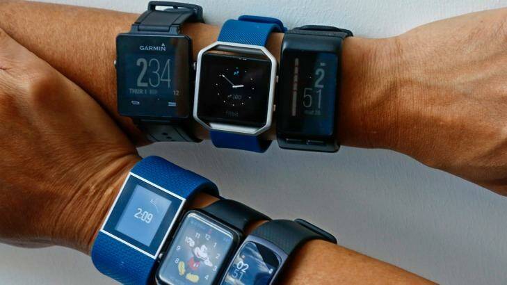 A wide array of fitness tracking apps could help users stay more active in the long term. 