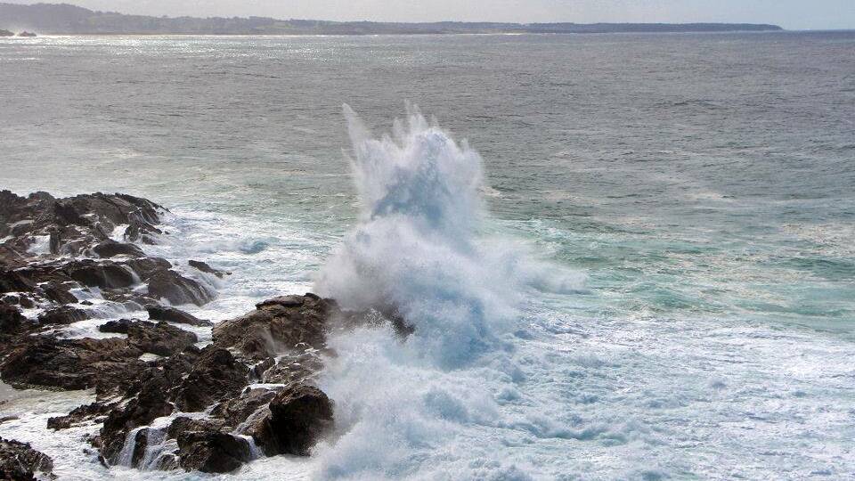 BERMAGUI WAVES: A great cliff-top vantage point for photographing this stretch of coastline north of Bermagui ... my favourite time big seas yesterday provided stunning images... Photo by Lindy Quinn and Gumnut Hideaway Gallery.