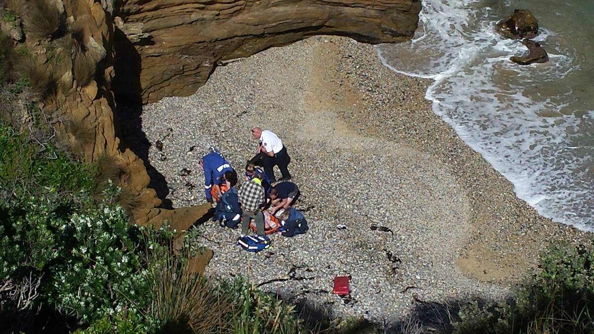 Photos of the dramatic cliff rescue south of Narooma