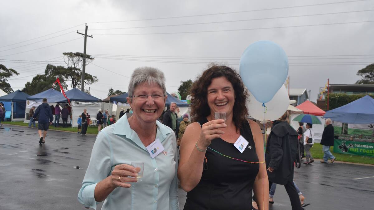 LIGHTHOUSE LADIES: Jan Boxsell and Gundi Mueller from the Lighthouse Surgery at the Narooma Oyster Festival. 