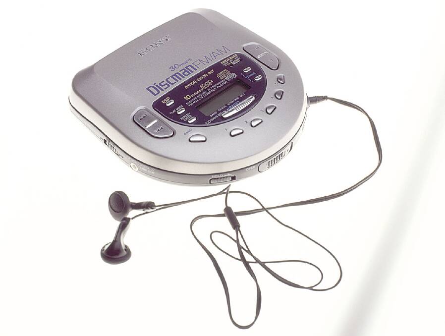 Portable music on CD. PHOTO FDC.