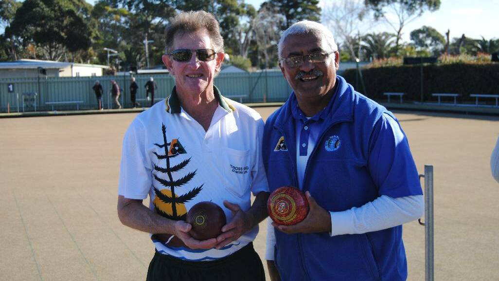 DISTRICT SINGLES: Tuross bowler Bruce Lidbury and Eric Johannes of Malua Bay played for the District Singles championship at Tomakin on the weekend. Eric defeated Bruce 31 to 18.