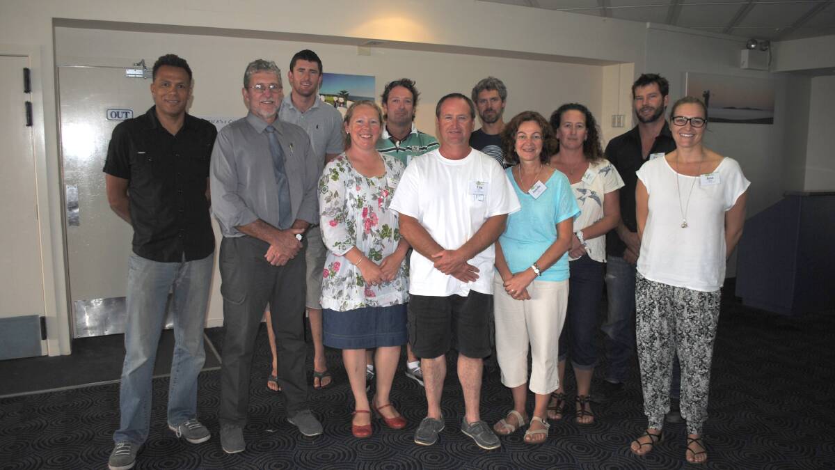 HOLISTIC MANAGEMENT: Adam Gietzelt from South East Local Land Services, course presenter Brian Wehlberg, Oyster farmers from front left Sue McIntyre, Tim Brown, Janelle Brown and Jess Zealand. Back from left Grant Clark, Brett Weingarth, Greg Carton, Jodie Weingarth and Ewan McAsh.