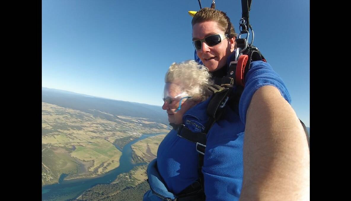 GRANNY FLIES: Skydiving granny Lorraine Roberson celebrates her 85th birthday by jumping with Skydive Oz and its tandem master Scott Hiscoe. 