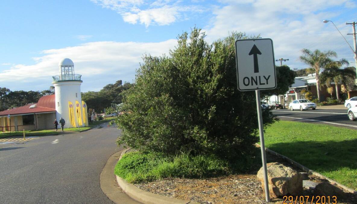 Narooma Visitors Centre: 1 New Zealand Christmas Bush and 1 Callistemon which are restricting the visibility of the Narooma Visitors Centre and are in the way of planned new street lighting. 