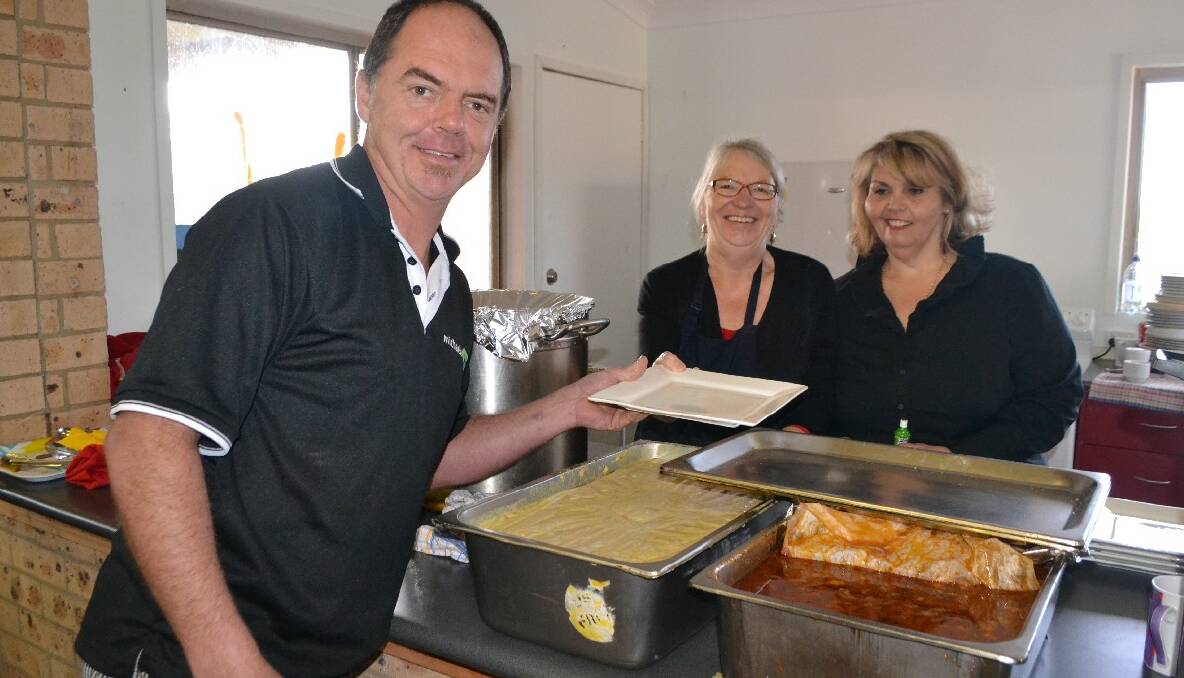 CHEF WITH MOST: Narooma chef Michael Stokes from Michael’s at Dalmeny catered the event and is pictured with Meals on Wheels manager Carol Meindl and Weja Aboriginal Home Care manager Sharon Bloxsome. 