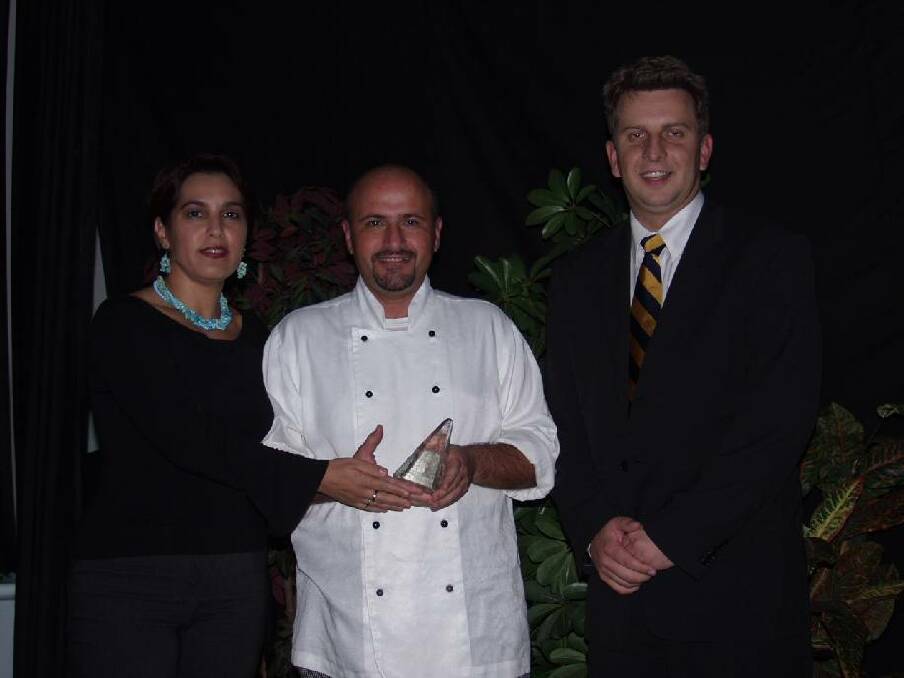 2003 Narooma Business Awards- Luisa and Max Russo with Andrew Constance.