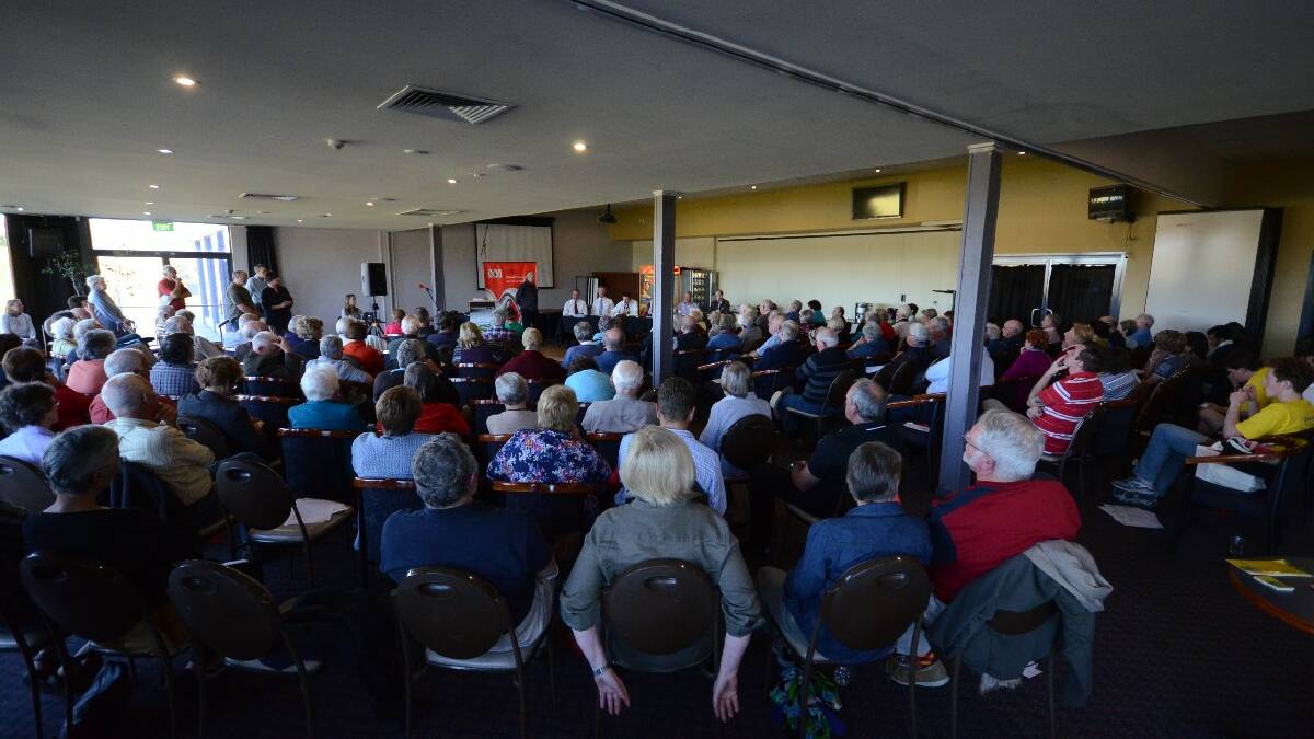 MORUYA: More than 120 people attended a forum run by ABC South East on Sunday afternoon to meet the candidates for Eden-Monaro in   the upcoming Federal Election.