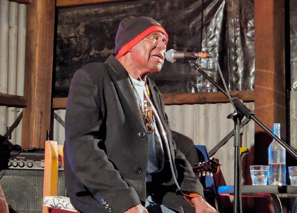 Archie Roach shares a yarn in between songs. Photo: Amandine Ahrens