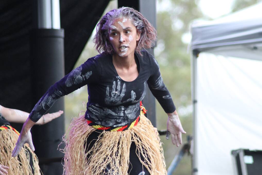 Stacy Timms-Muscat one of the dancers from the Duurunu Miru Dancers performing at the 2022 Wanderer Festival. Picture by Amandine Ahrens 