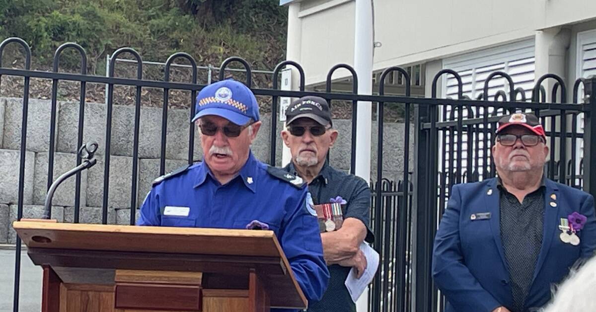 Narooma RSL sub-Branch member and Marine Rescue volunteer Steve Moody spoke about the incredible exploits of Horrie at the War Animal Day service at Club Narooma on Saturday, February 24. Picture by Marion Williams