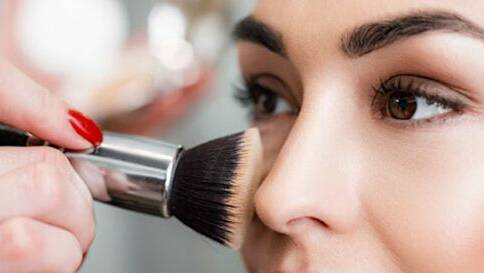 Learn how to master makeup at a two-hour workshop at the Surf Beach Holiday Park on Sunday, November 19.