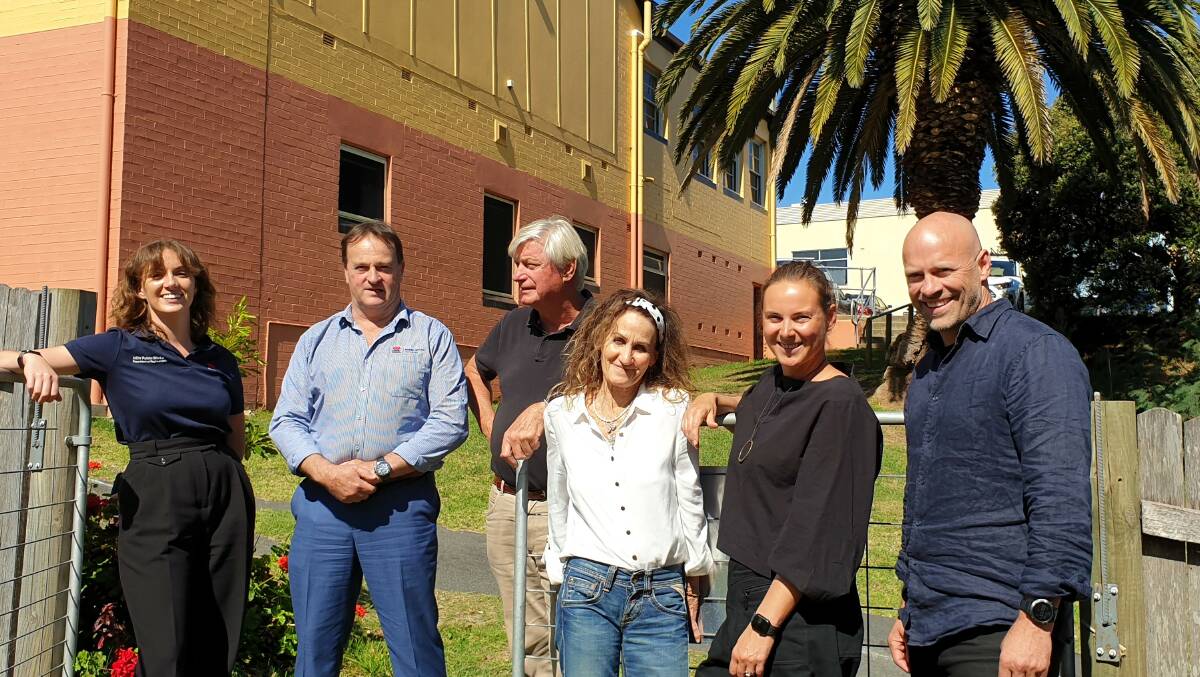 The team committed to delivering the Narooma Arts and Community Centre project (from left) is NSW Public Works Eilish Parsons and Senior Project Manager Matt Green, Rob Hawkins and Jenni Bourke of Narooma School of Arts, and Katarina and
Brent Dunn of Takt Studios. Picture supplied