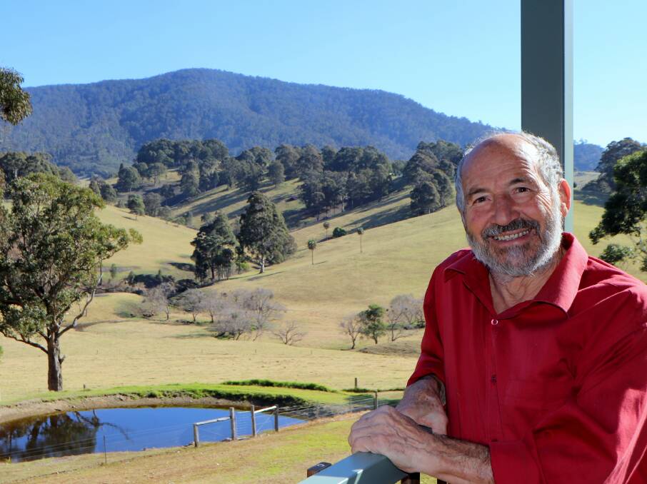 Giovanni Carrus  welcome friends and family to his home and studio near Central Tilba.