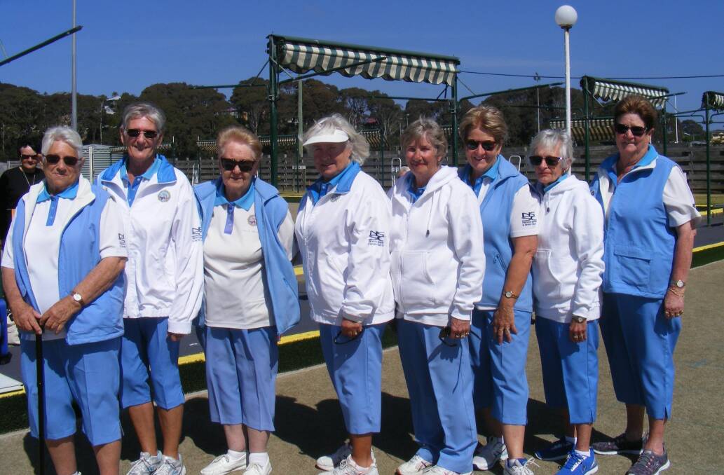 Narooma Women's Bowls: Runners-up Helen Donovan (skip), Jenny Coulson, Mavis Hardy and Jan Rapkins congratulate the winners of the Ladies Fours, Margaret Naylor, Gail Palmer, Pam Grant and Sandra Breust (skip).