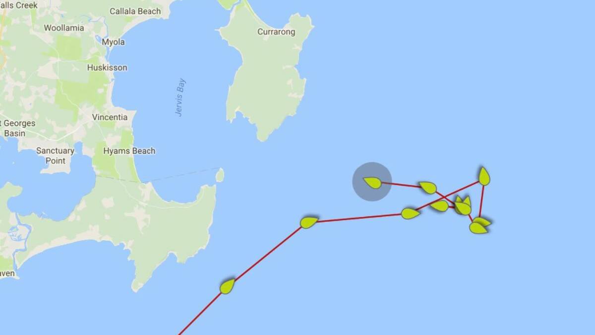 Rescue east of Jervis Bay as boat sinks