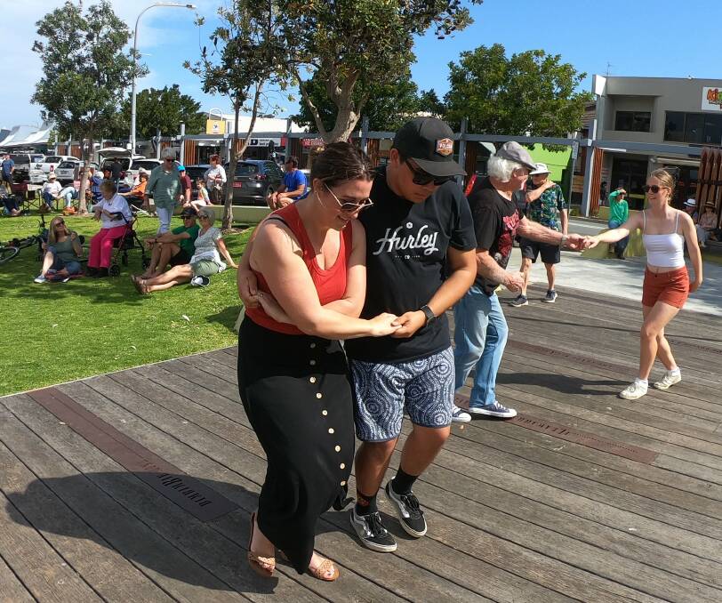 Anna Betts and Bayley Tague with hundreds of visitors and residents enjoying the sunshine at the Batemans Bay foreshore at the October long weekend.