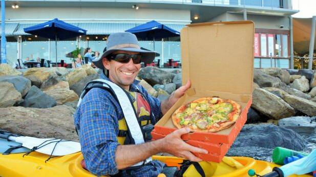 Pizza delivered right to your kayak. Photo: Tim the Yowie Man

