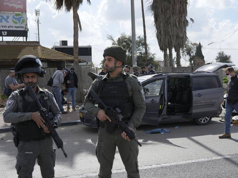 Israeli forces remain in Nasser Hospital in the town of Khan Younis after raiding it. (AP PHOTO)