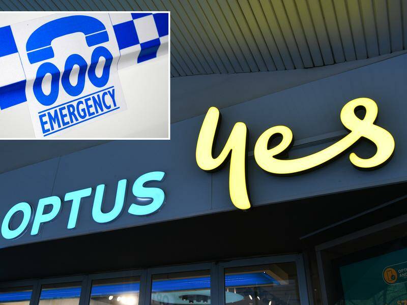 Optus says it is investigating its latest outage, which is affecting triple zero calls. Photo: Erik Anderson/AAP PHOTOS