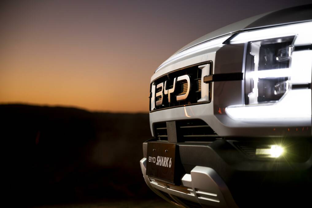 byd-shark-6-byd-badge-logo-wordmark-1