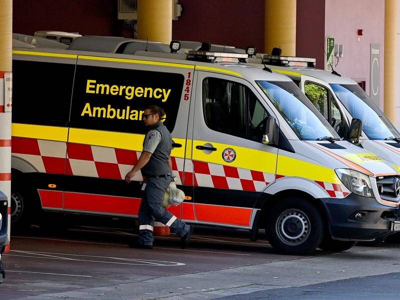 NSW paramedics are walking away from a record pay offer. (Bianca De Marchi/AAP PHOTOS)