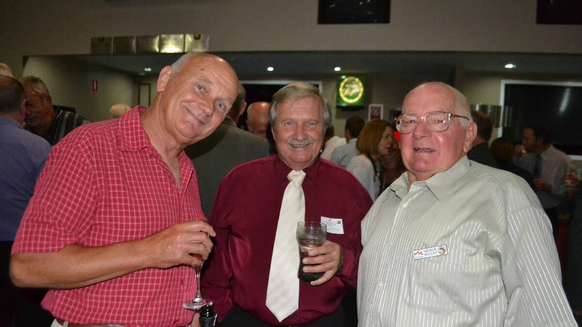 SCHOOL DAYS: Locals Ernie Baddeley, Graeme Osborne and George Hulley
at the Narooma Public School 125th anniversary cocktail evening.
 
