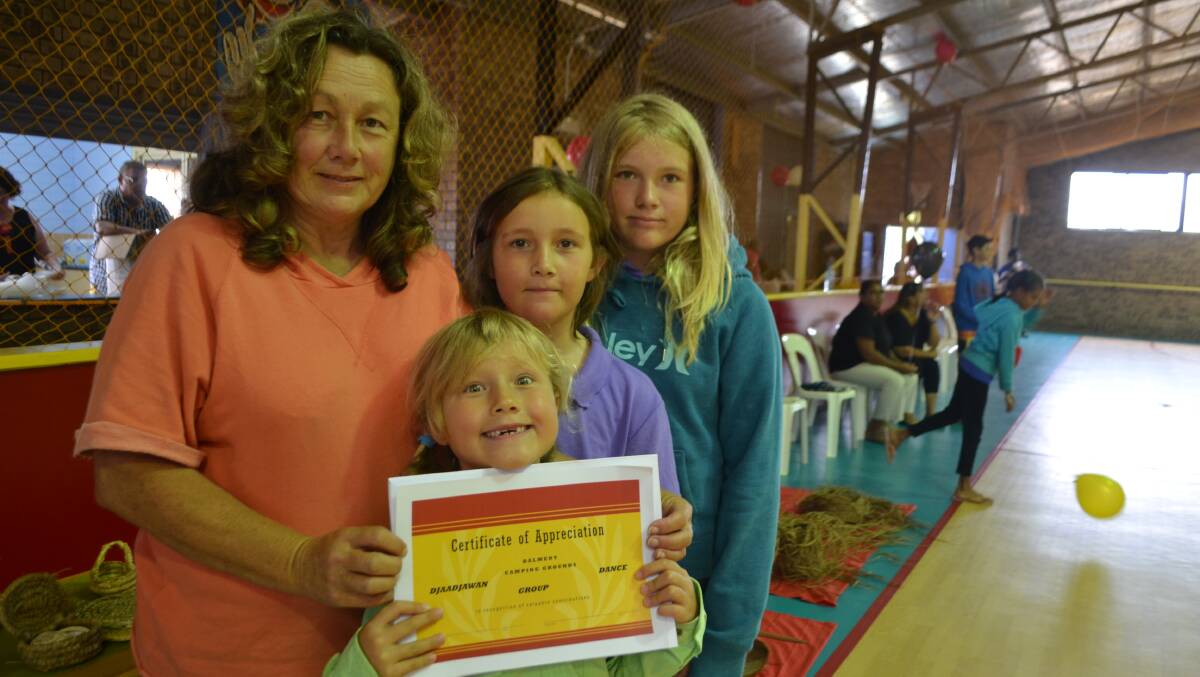 CAMPGROUND SUPPORT: Annette Bolton with Suzanna, Jessica and Heidi received a certificate of thanks from the dancers after they danced on the Dalmeny campground. 