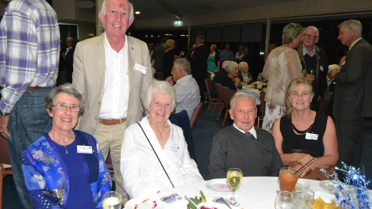 HOMECOMING: Judith Carpenter nee Pearson of Batemans Bay, David
Pearson of Darwin and Gwyn Reid nee Pearson of Cowra are the children
of headmaster Oliver Pearson (1950-1953) and are pictured with Ron
Constable.
 
