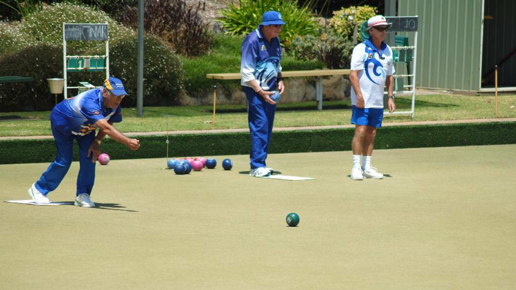 ROLL ON: Malua Bay’s Doug Ebsworth rolling one down in the Senior Pairs at Tuross Head Country Club on the weekend.