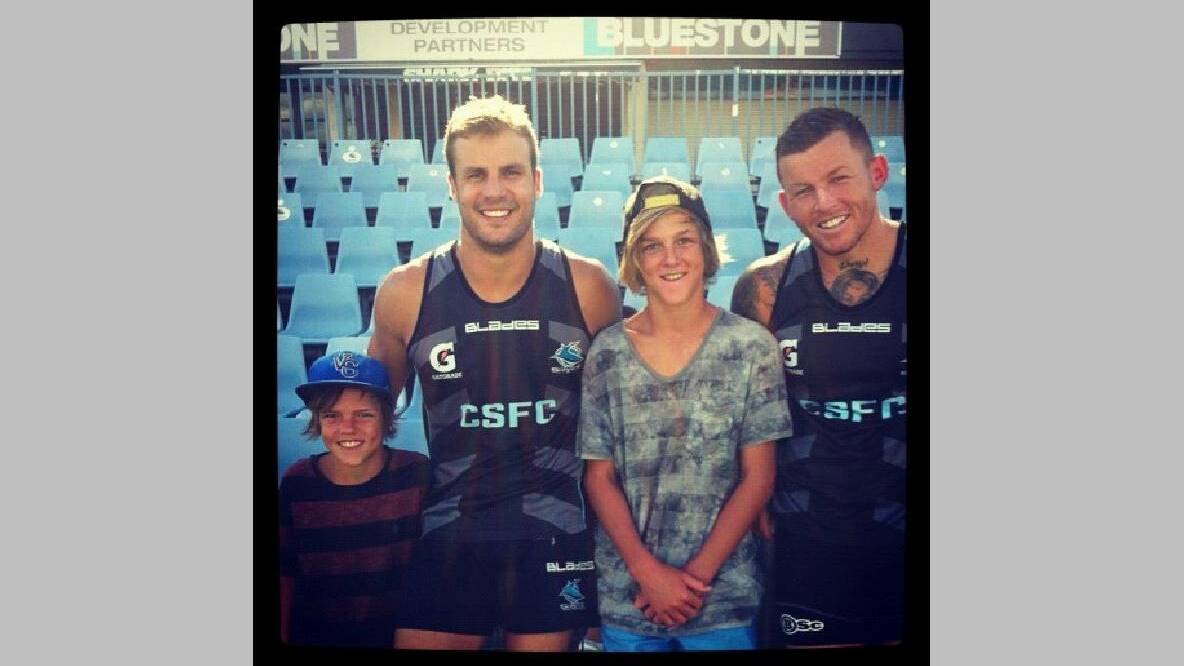 Tully (left) and brother Teig with former Sharks players Beau Ryan and Todd Carney in 2013.