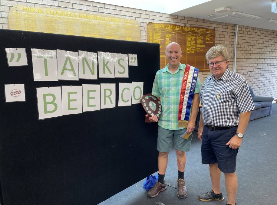 Champion Amateur Beer Winner 2023 Greg Bradbury [left] with Chief Steward John Hozack. Picture supplied 